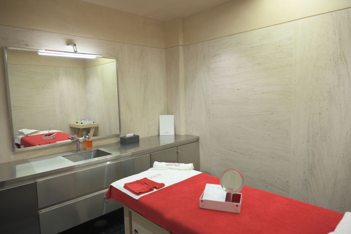 Top beauty salon Sultanpur